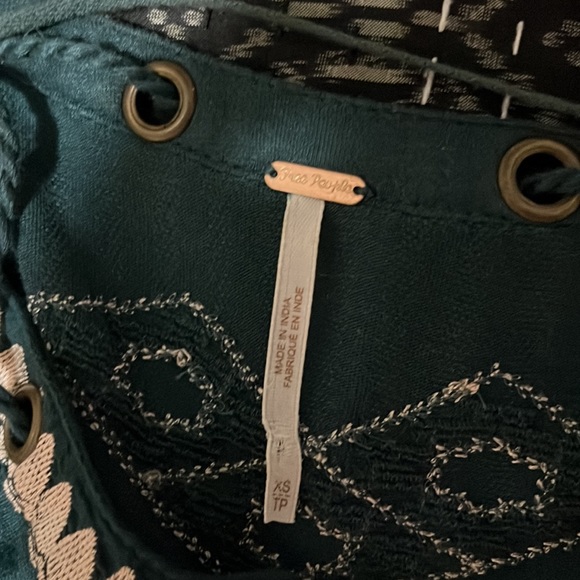 Free People Flowy top - Picture 7 of 12